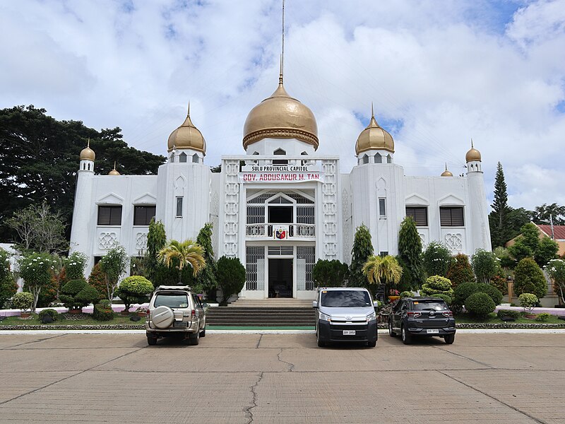 File:Sulu Provincial Capitol (Asturias, Jolo, Sulu; 10-10-2023).jpg