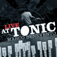 שידור חי ב- Tonic cover.gif