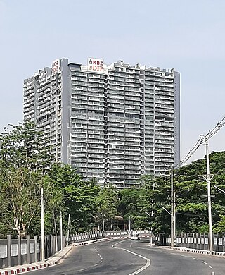 <span class="mw-page-title-main">Diamond Inya Palace</span> Residential building in Yangon, Myanmar