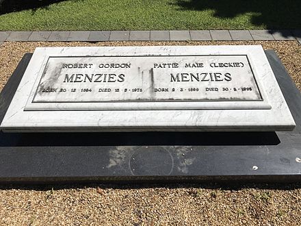 Grave of Sir Robert and Dame Pattie Menzies, Melbourne General Cemetery
