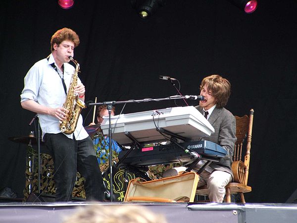 Guillemots at Lovebox Weekender festival in London, July 2006