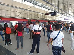 LRT Line 2 Antipolo Station, platform day 1