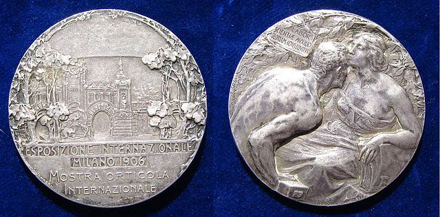 Art Nouveau Silver Medallion by Giannino Castiglioni for the Milan International Exhibition 1906. The South Portal of the Simplon Tunnel is on the obv