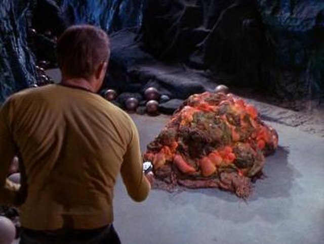 Kirk faces the Horta alone