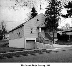 Seattle-dojo-1999.jpg