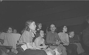 Garneau Theatre Interior, 1950.jpg