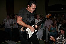 Tommy Castro at Harvest Time Blues 2007 Tommy castro.jpg