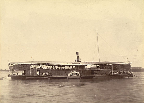 Photograph of one of King Thibaw's steamers on the Irrawaddy, 26 November 1885. Photographer: Hooper, Willoughby Wallace (1837–1912).