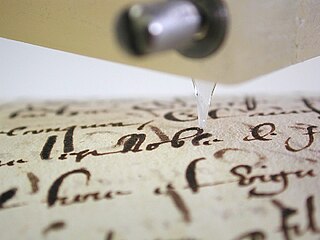 Measuring the pH of an iron gall ink inscription