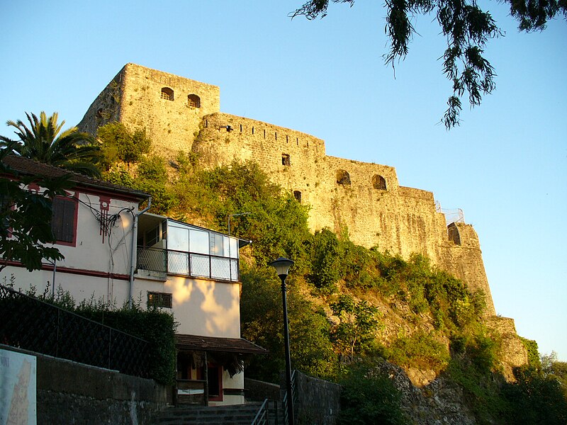 File:Stari Grad Herceg Novi.JPG