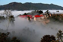 Kathmandu Universitas Sekolah Tinggi