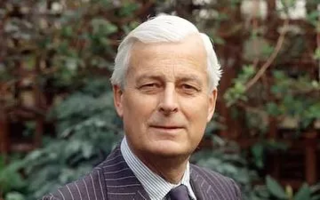 <span class="mw-page-title-main">Michael Grylls</span> British Conservative politician (1934–2001)