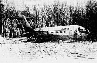 <span class="mw-page-title-main">Ozark Air Lines Flight 982</span> 1968 aviation accident