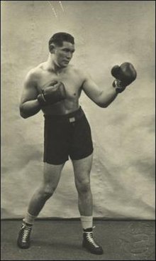 Tommy Davies Welsh boxer.jpg