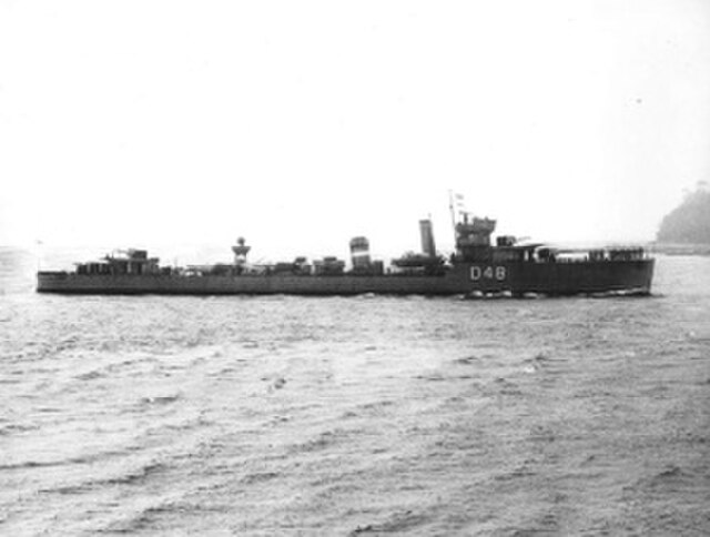 HMS Vidette (Admiralty V class), showing the typical inter-war layout of a V and W-class destroyer. She is wearing the 1939-pattern funnel bands of th