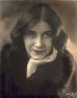 Lucille Kahn American actress