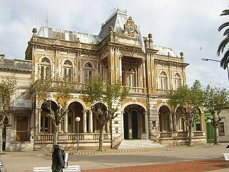 File:Victoria Municipalidad.jpg