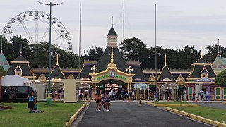 <span class="mw-page-title-main">Enchanted Kingdom</span> Theme park in the Philippines