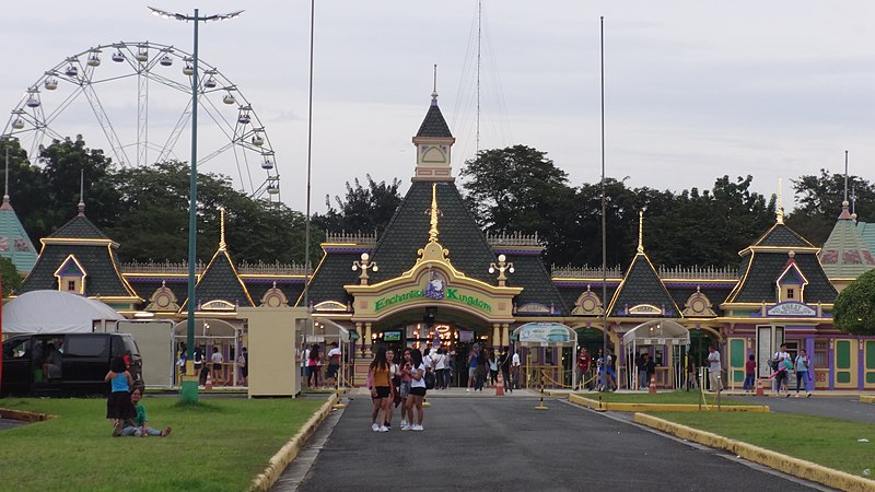 File:Enchanted Kingdom theme park (San Lorenzo Road, Santa Rosa, Laguna)(2018-08-26).jpg