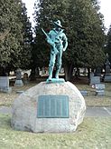 Randonneur au cimetière de Greenridge à Saratoga NY.jpg