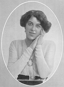 Vera Countess dari Rosslyn 1913.jpg