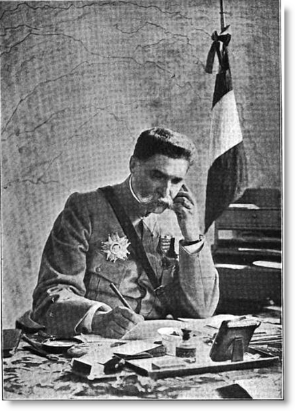File:General Auguste-Edouard Hirschauer 1857-1943.png