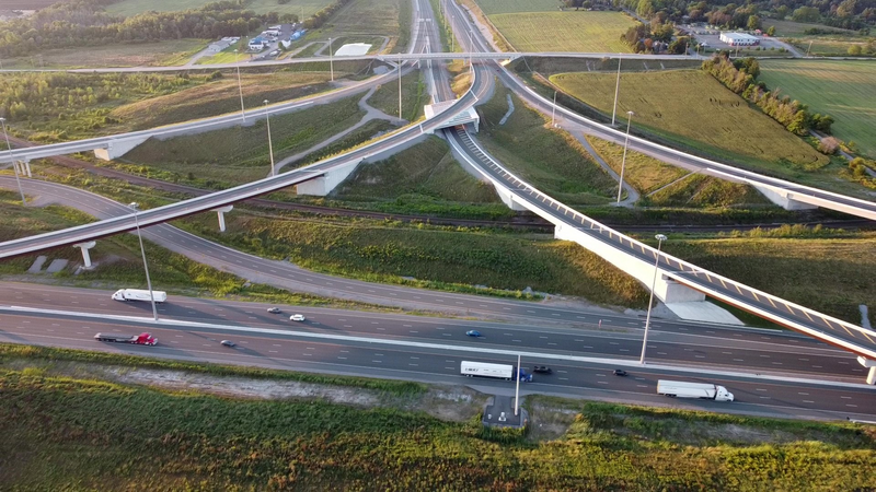 File:Hwy 401-418 interchange2.png