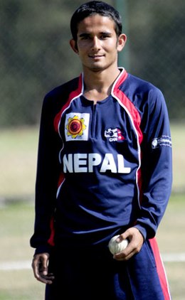 Nepálský kriketový hráč Bhuvan Karki.jpg