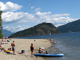 <span class="mw-page-title-main">Shuswap Lake Provincial Park</span> Provincial park in British Columbia, Canada