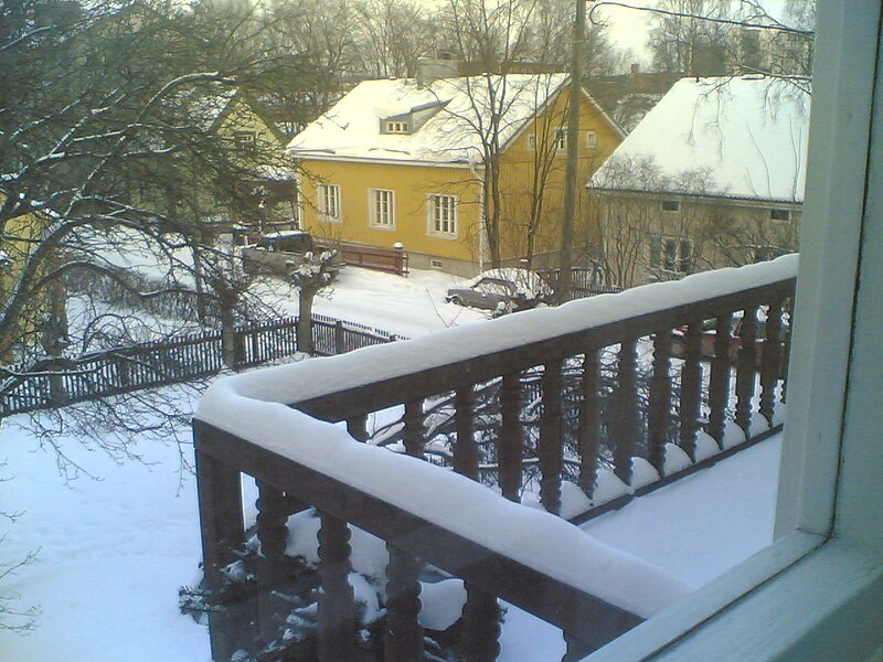 File:Snow in Helsinki 09032006.jpg