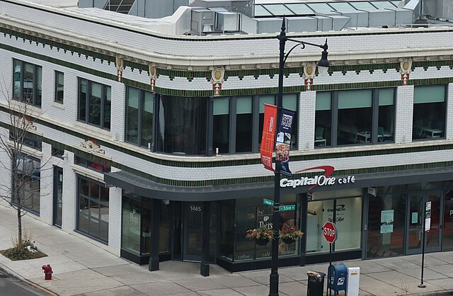 CapitalOne Café in Chicago