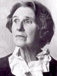 Stella Gibbons 20th-century British writer