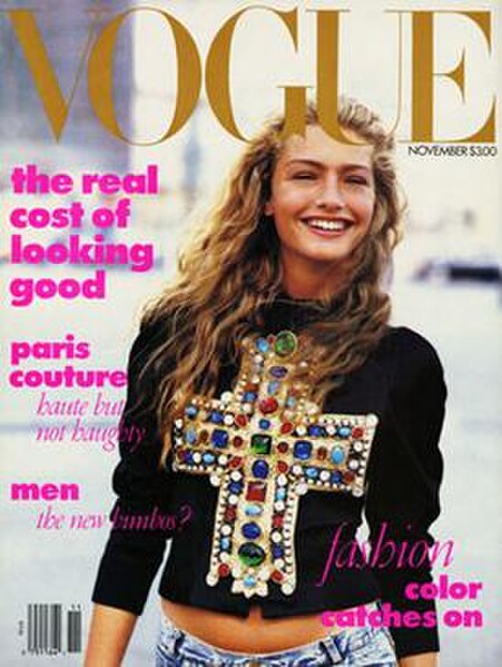Wintour's first U.S. Vogue cover in November 1988, featuring model Michaela Bercu, was recreated in 2014 with model Gigi Hadid.