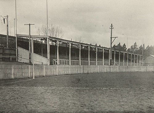 East Melbourne Cricket Ground, 1921.jpg