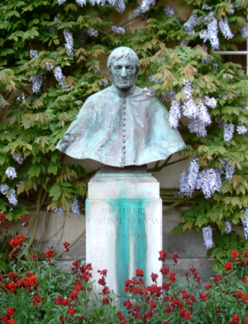 Trinity College's bust of John Henry Newman Newman Trinity College.PNG