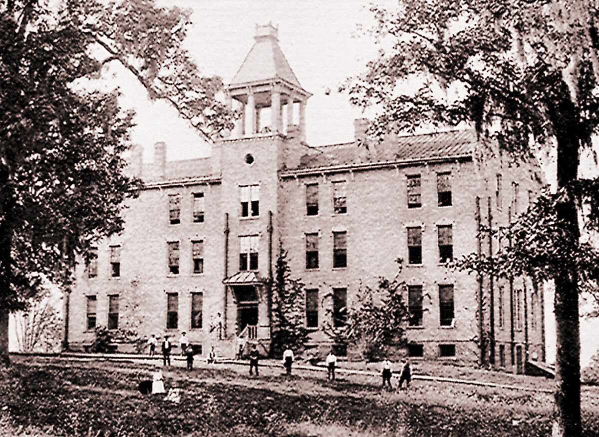 Tougaloo College