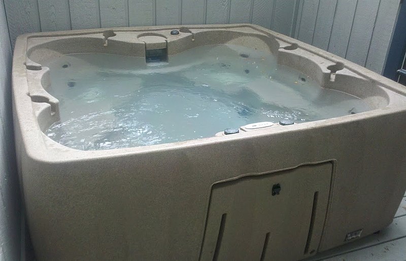 File:Home-spa.jpg