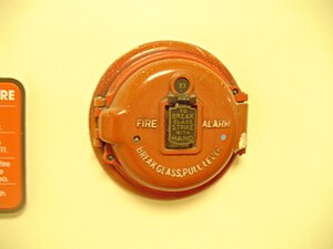 Antique Holtzer-Cabot coded fire alarm pull station. Holtzercabotpull.JPG