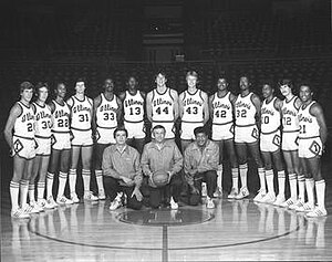 1979-80 Illinois Berjuang Illini basket pria team.jpg