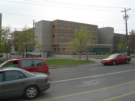 Marc Garneau Collegiate Inst