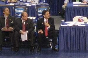 Pitino coaching the Louisville Cardinals