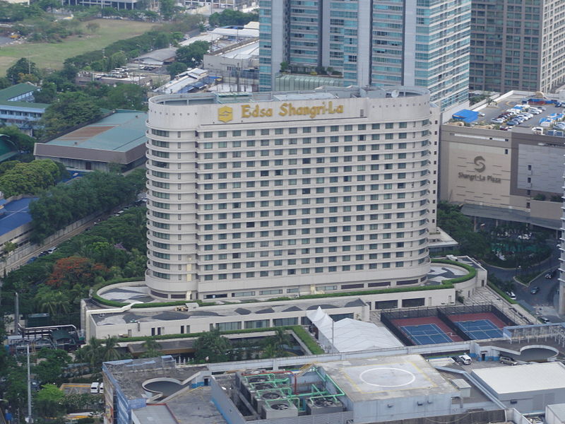 File:Ph=mm=mandaluyong=edsa=ortigas center=edsa shangri-la hotel - aerial shot from bsa twin towers -philippines--2015-0526--ls-.JPG