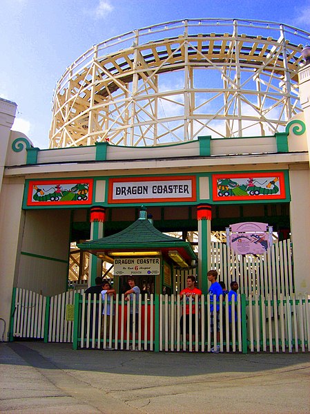 File:Dragoncoasterplayland.JPG