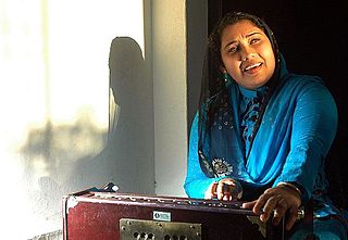 <span class="mw-page-title-main">Nisa Azeezi</span> Indian singer