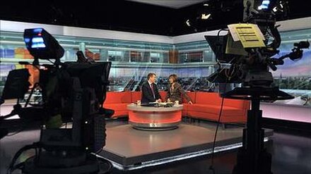 BBC Breakfast set in 2010 with Bill Turnbull and Sian Williams