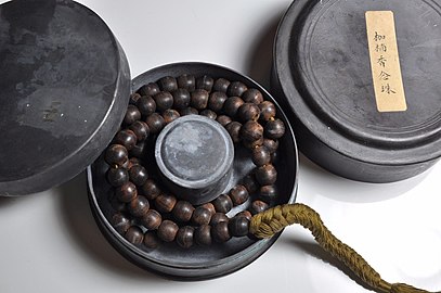 Antique Chinese Buddhist Qinan prayer beads (Niànzhū), Qing Dynasty, 19th century, China; Adilnor Collection, Sweden