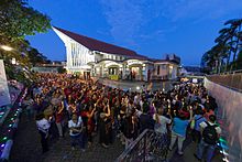 OLPS Gereja - Pesta di malam Hari 2015.jpg