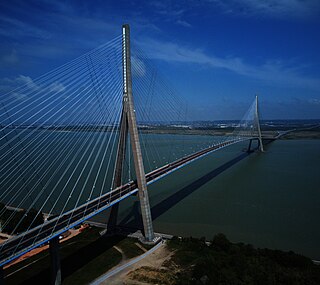 <span class="mw-page-title-main">Pont de Normandie</span> Cable-stayed bridge in Normandy, France