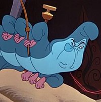 Caterpillar, 1951 Disney klasiğinde göründüğü şekliyle.