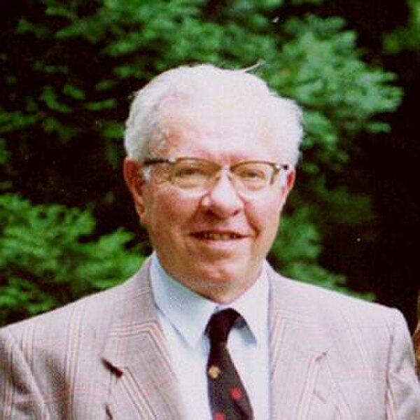 Fred Hoyle